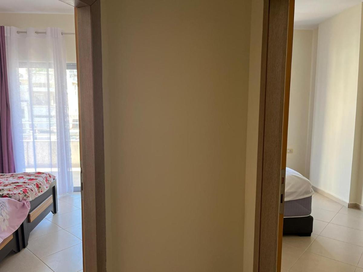 Saranda City Center & Beach Apartament 2 Bed Room Ngoại thất bức ảnh