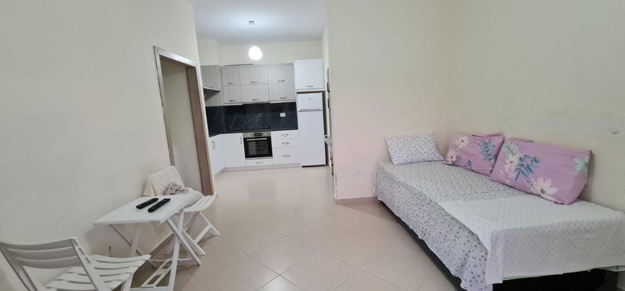 Saranda City Center & Beach Apartament 2 Bed Room Ngoại thất bức ảnh